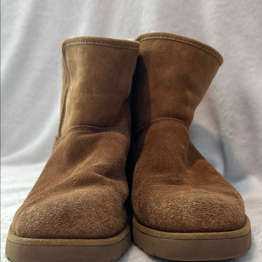 UGG Tan Sheepskin Lined Boots - Picture 8 of 10